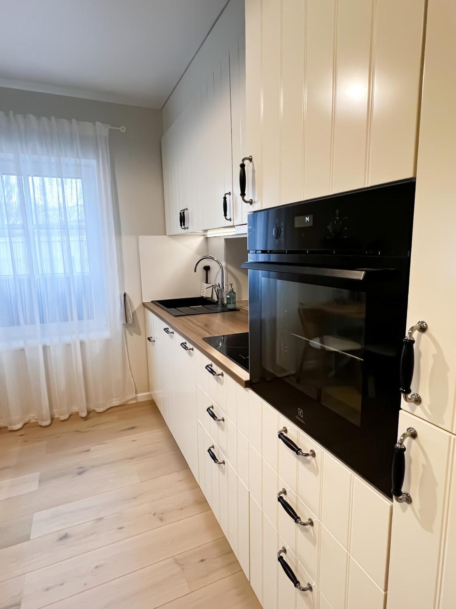 Arka Apartment Juhkentali Tallinn Exteriör bild